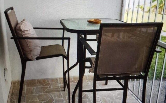 Charming 1-bed Apartment Near Port Lucaya