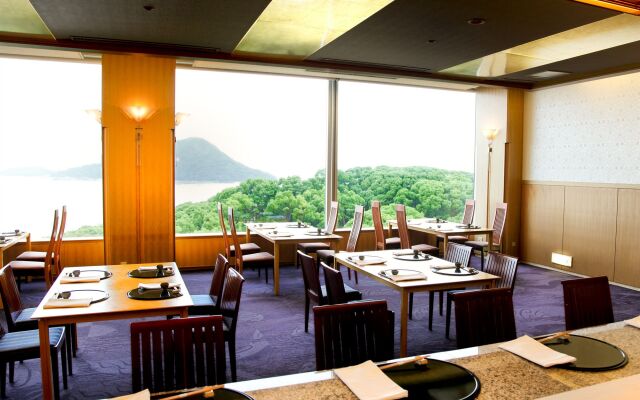 Grand Prince Hotel Hiroshima