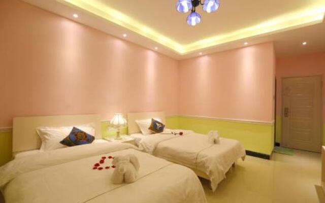 Haijiao Honglou Inn