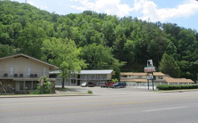 Sleepy Bear Motel