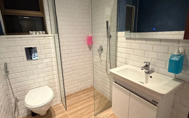JRE Aboun Rooftop 2bedroom Kh&sh