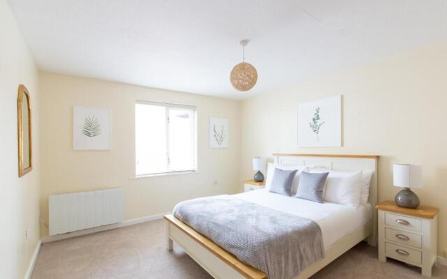 Modern, 2 bedroom apartment in centre of Southsea