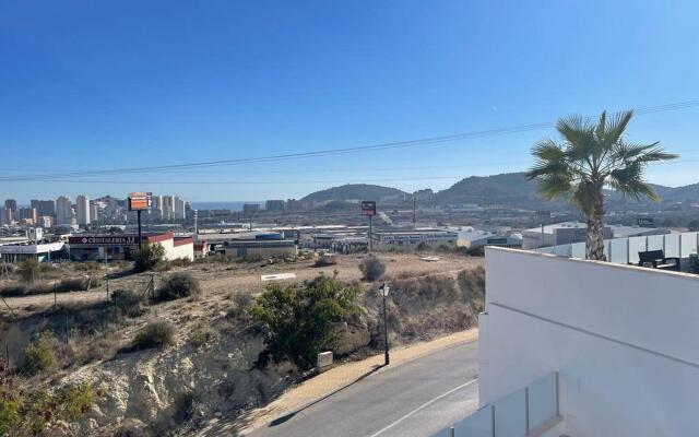 Modern holiday home in Finestrat with sea views