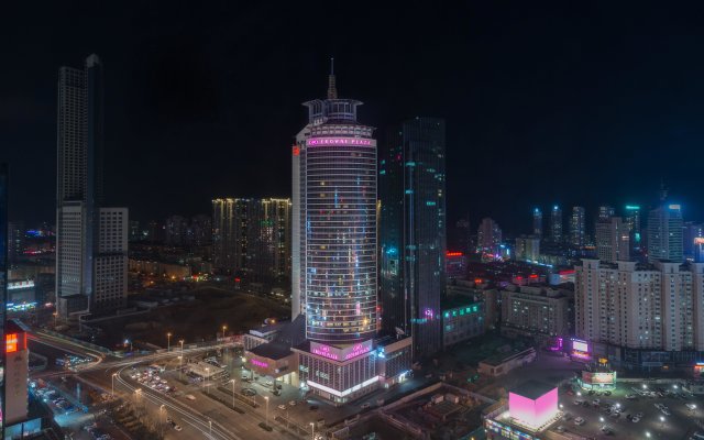 Crowne Plaza Hotel Qingdao, an IHG Hotel