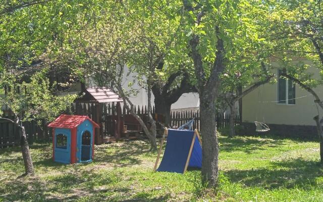 Corner house in Tsemi near Bakuriani