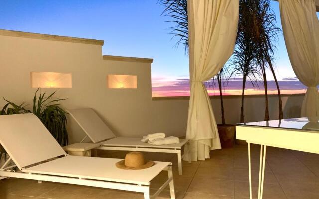 Sea Suites