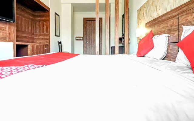 OYO 22833 Laalmati Castle