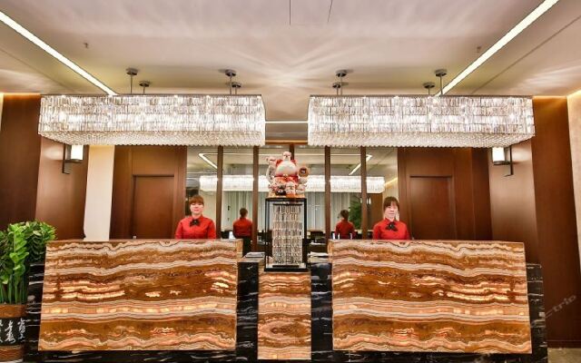 Fancy Hotel (Shenzhen Bantian, Guangyayuan Subway Station)