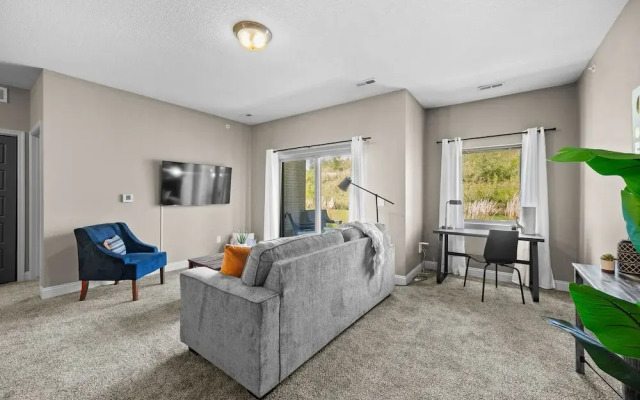 King Pool Garage First Floor