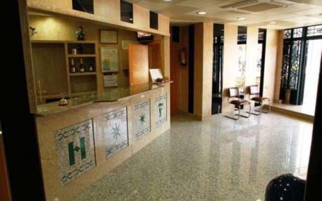 Hostal Fronton