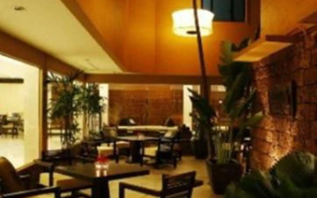 Regent Park Hotel