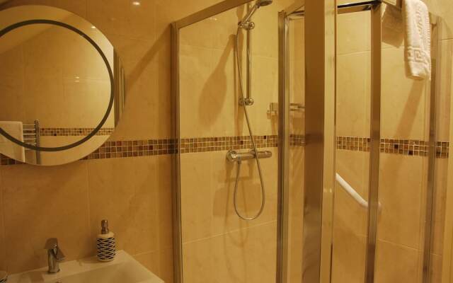 Teach Cruachán Large-group Holiday Home