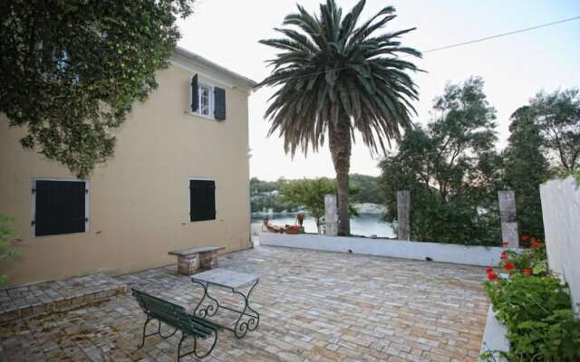 Stemar Luxury Villas