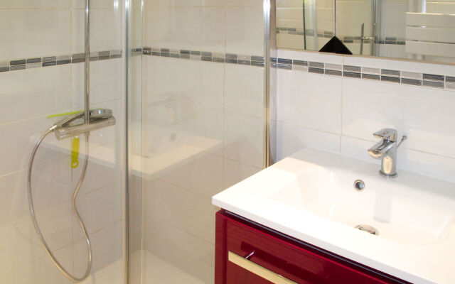 Le Petit Savoyard (CHL407)