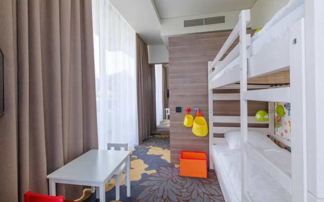 Hotel Lielupe by SemaraH