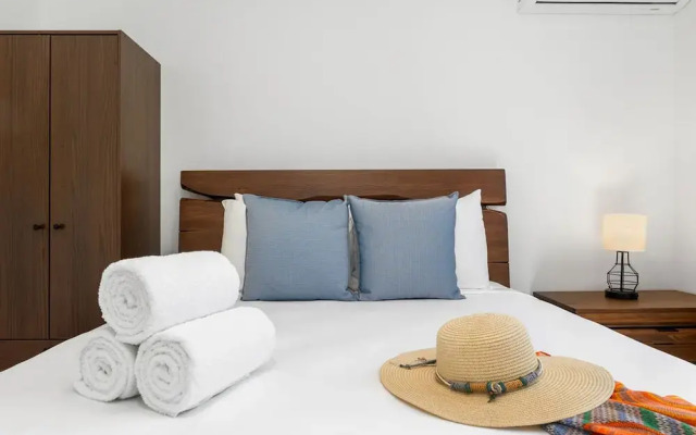 Sleeps 11 6 Bedrooms Privatepool Outdoor Dining