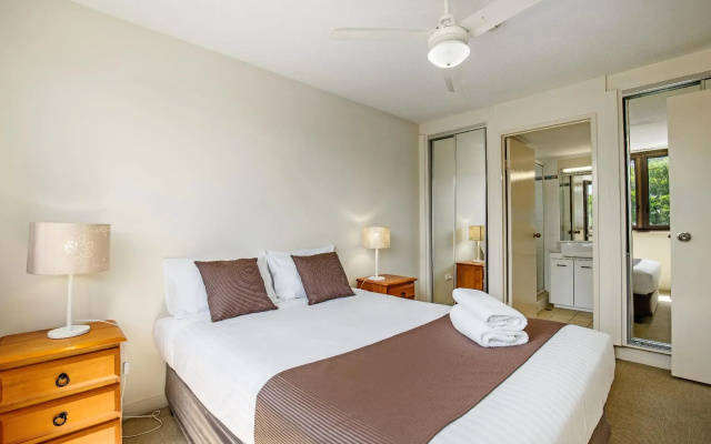 Windward Apartments