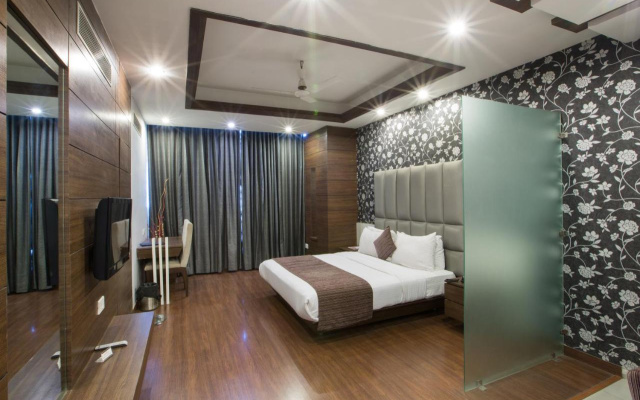 Hotel Narulas Aurrum