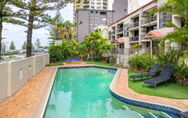 Trickett Gardens Holiday Inn