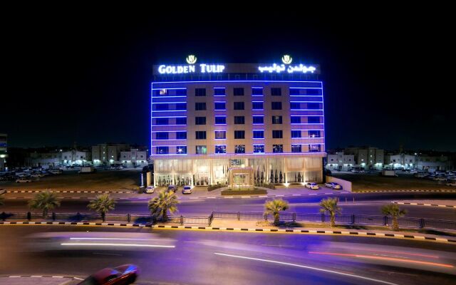 Golden Tulip Dammam Corniche Hotel