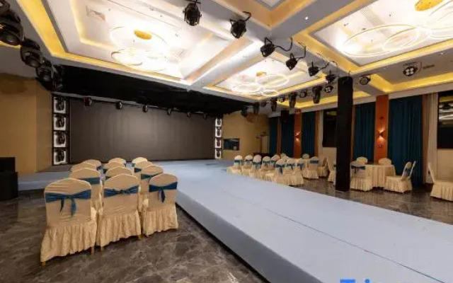 Sheqi Hongyuan International Hotel