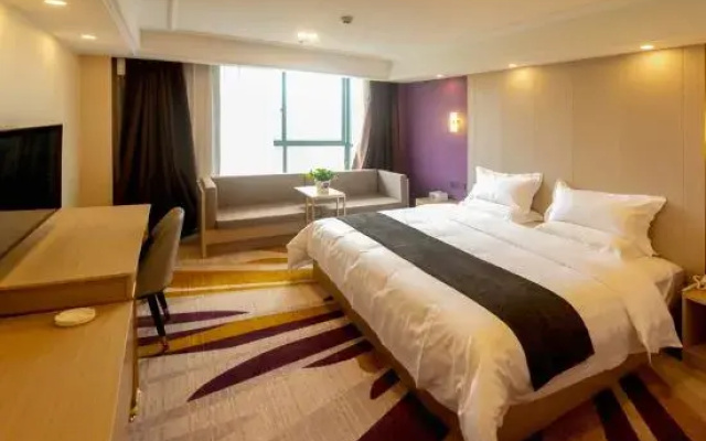 Lifeng Hotel Universal Pearl City Store