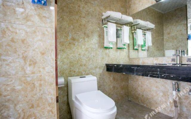 Yuxi Better Than Home Hotel