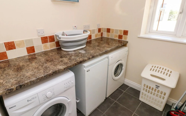 Saddlers Cottage, Berllandeg Farm