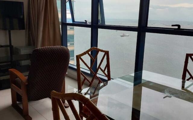 Roxas Blvd Ermita Studio US Embassy Mla