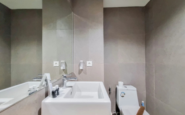 Comfortable And Spacious Studio At Patraland Amarta Apartment
