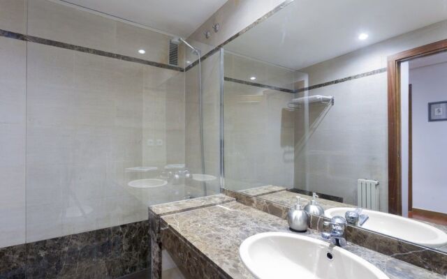 Forever Young Apartments Plaza España IV