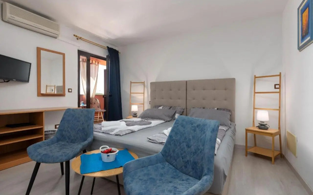 Apartments Miri Vrsar