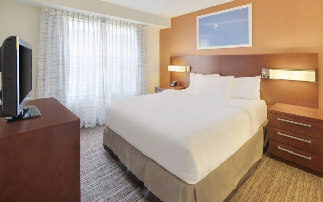 Residence Inn by Marriott Indianapolis Airport