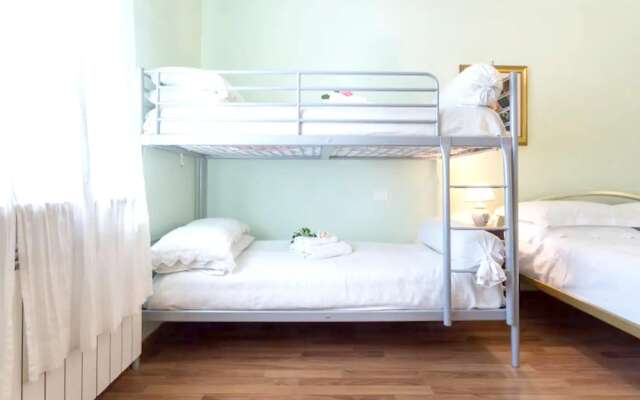 House With 2 Bedrooms In Casigliano