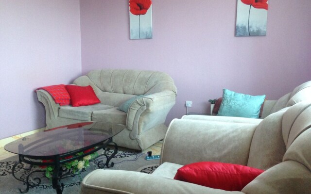 Tulos Apartment