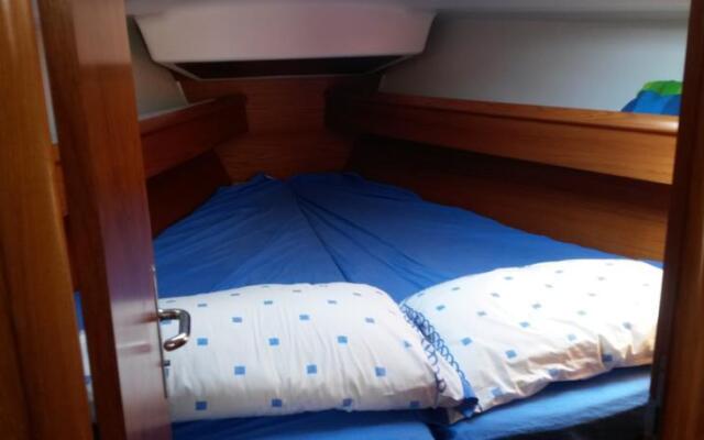 Sailing Bed