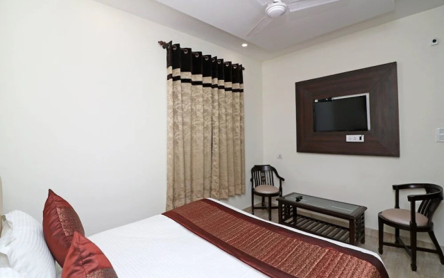 Grand Inn By OYO Rooms