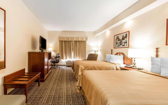 Quality Inn Oak Ridge