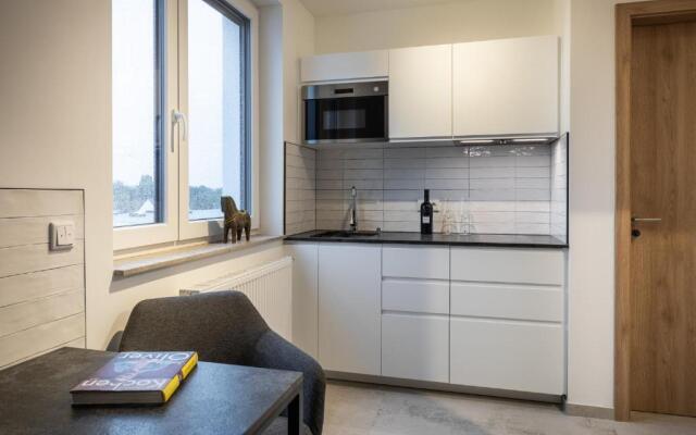 Home & Work Apartments