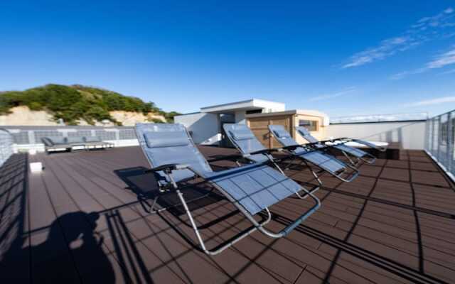 the View miurashiharumicho