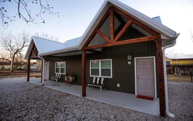 Knotty Squirrel Cabins