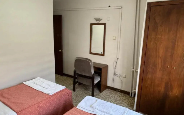 Nuh hotel