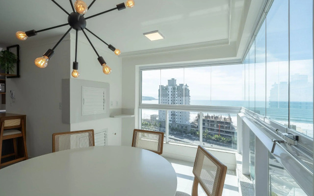 Apto vista mar 2Q prox praia Itapema SEM501