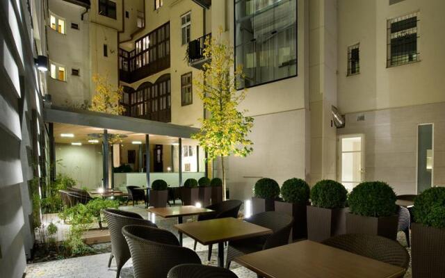 Three Crowns Hotel Prague