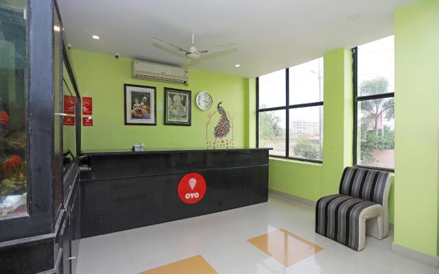 OYO 3072 Royal Villa
