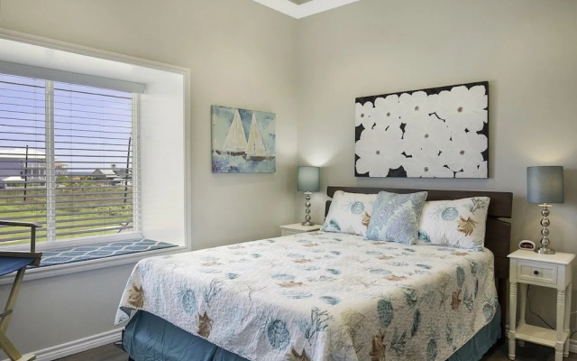 Island 24 3 Bedroom Condo