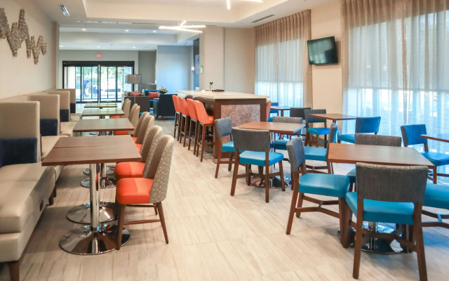 Comfort Suites Gainesville near University