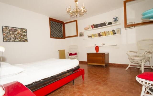 Villa White