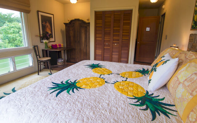 Hale Ho'o Maha Bed & Breakfast