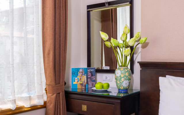 Centre Point Hanoi Hotel